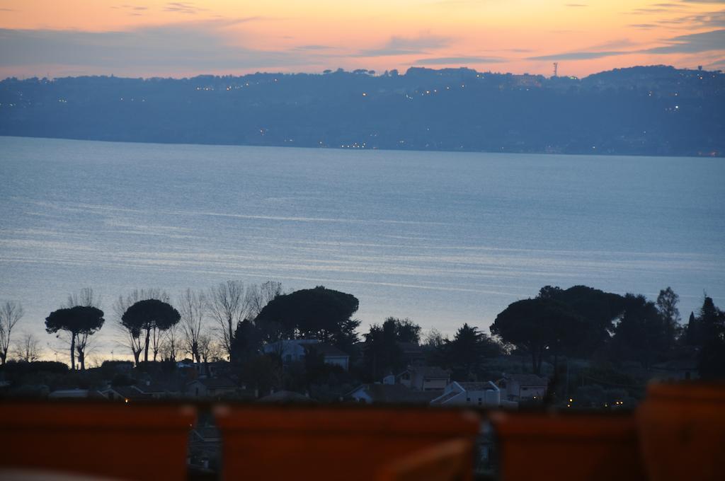 Appartamento Sabatinus Trevignano Romano Dış mekan fotoğraf